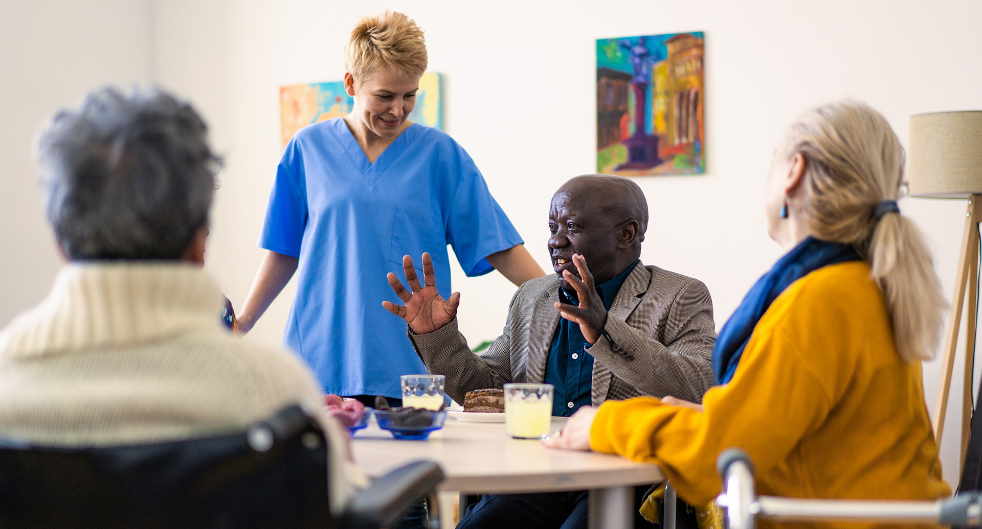 Clinician chatting with patients. 